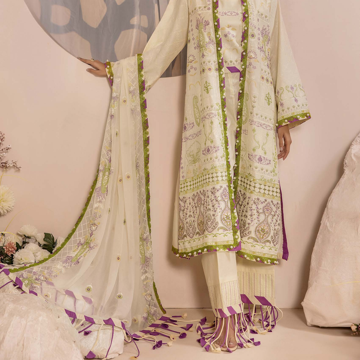 Safwa Ivory 3-Piece Embroidered Lawn