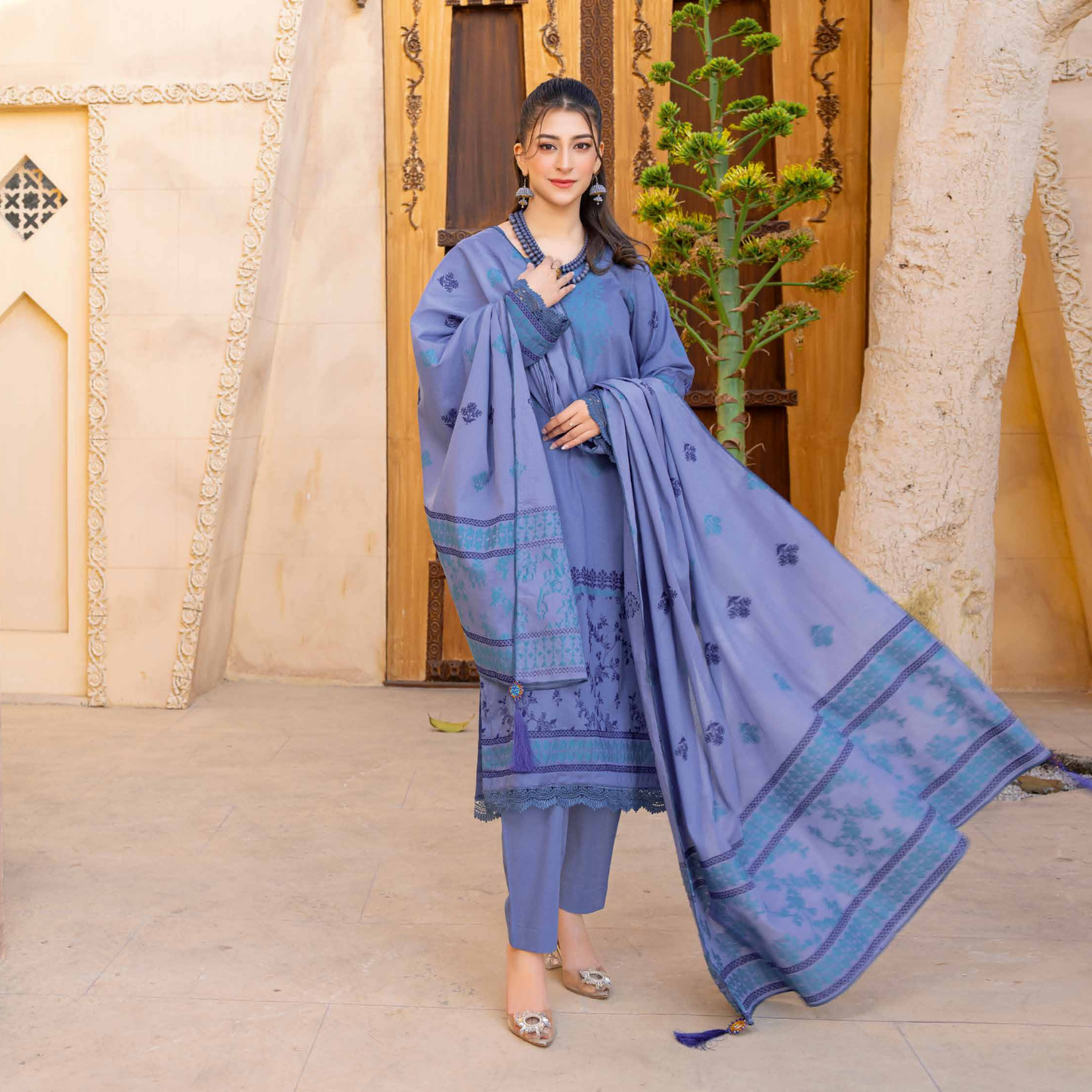 Ishq Exclusive Lawn Jacquard