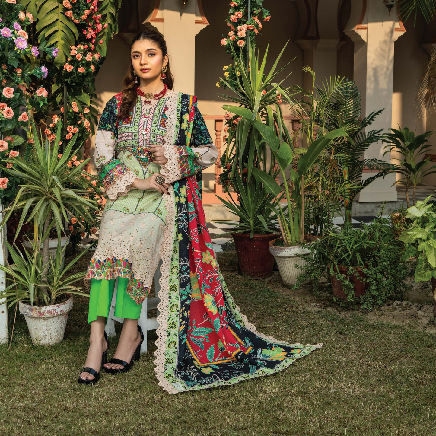 Mashal Lawn Strip