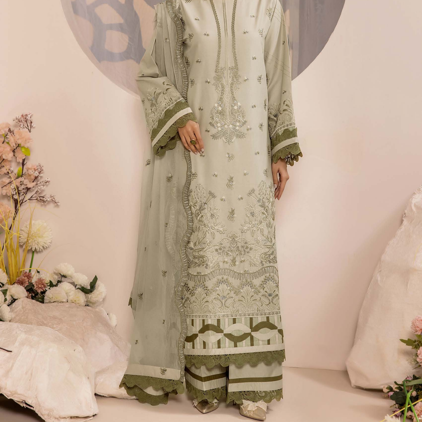 Safwa Ivory 3-Piece Embroidered Lawn