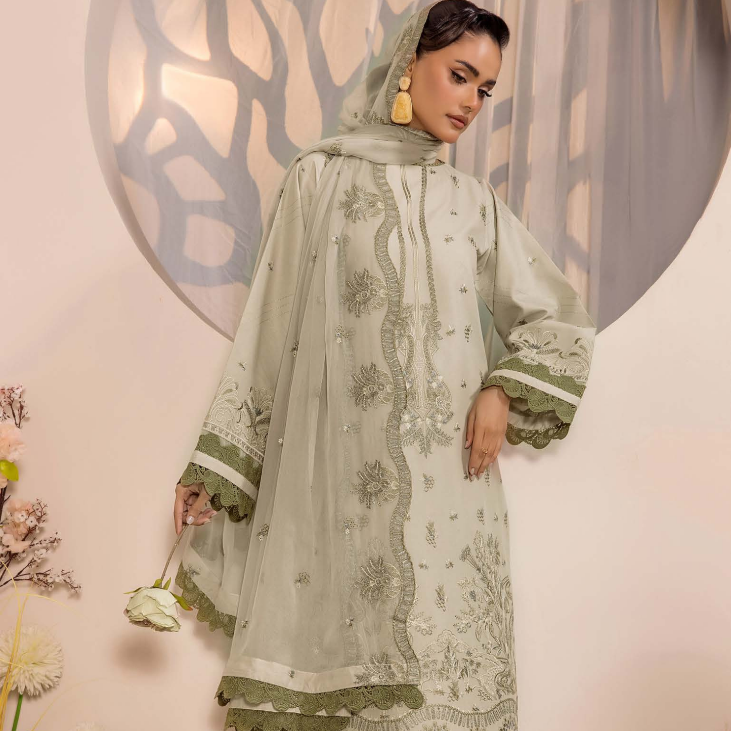 Safwa Ivory 3-Piece Embroidered Lawn